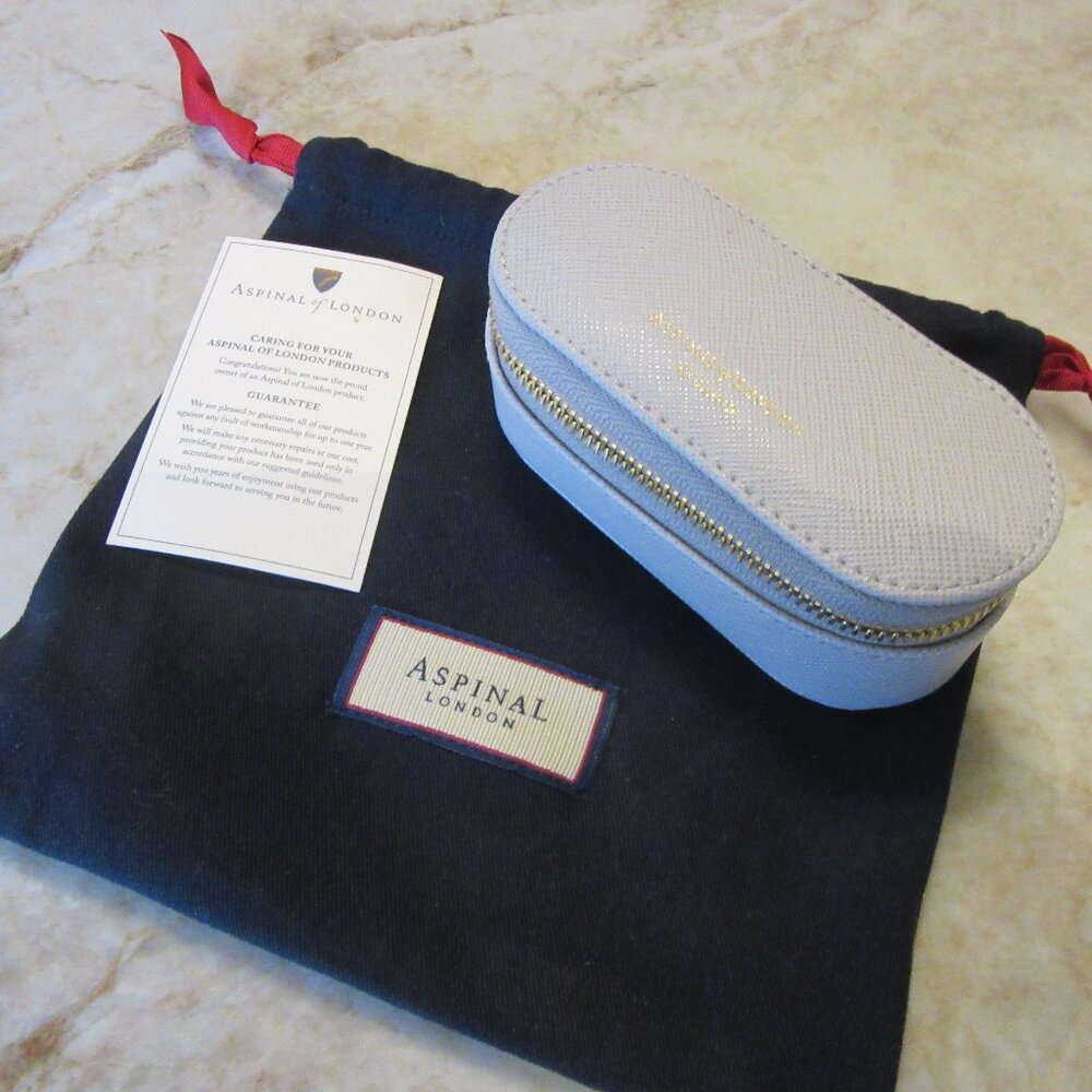 Aspinal of London "Tidy All" Light Grey Saffiano Leather NWOT MSRP $165 - Picture 2 of 10